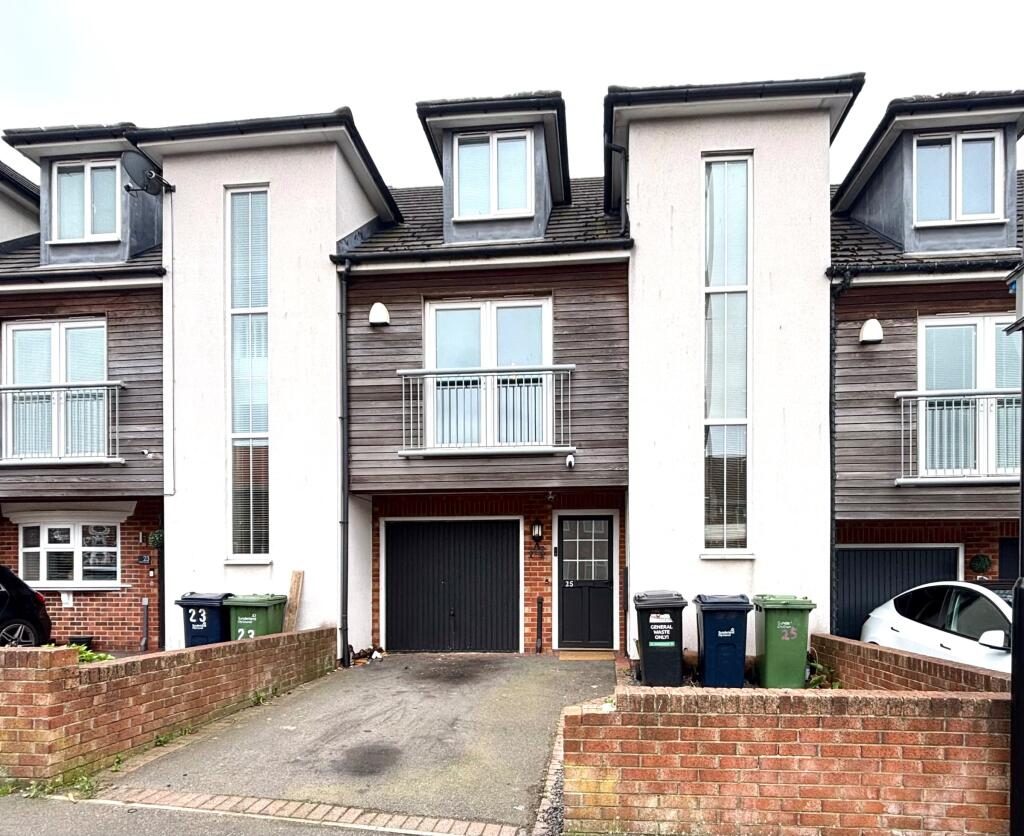 Terraced House