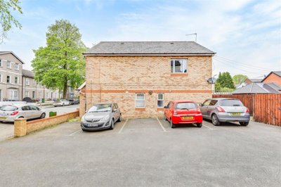 Maisonette