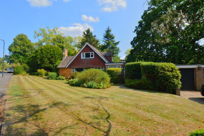 Property on Wentworth Avenue, SL2 2AP