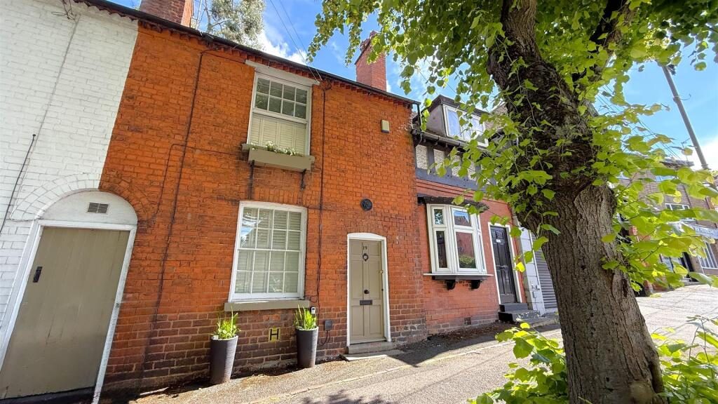Property main image