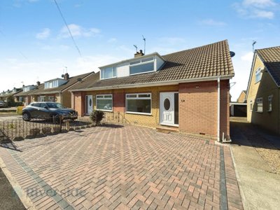 Property on Kelston Drive, HU13 9HB