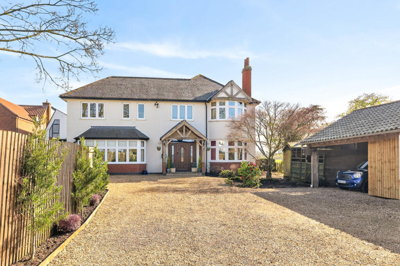 Property on Lings Lane, NG12 5AF