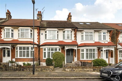 Property on Hawthorn Avenue, N13 4JS