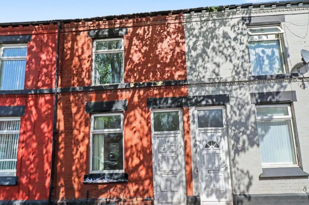 Terraced House