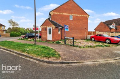 Property on De Havilland Avenue, MK42 0QZ