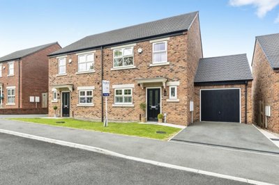 Property on Paddock Close, S72 9FR