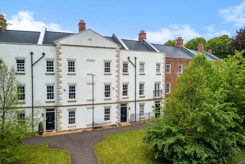 Terraced House