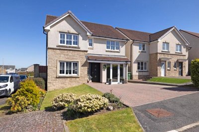 Property on East Cults Court, EH47 0SJ
