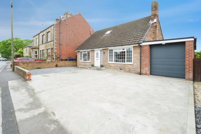 Property on Royston Lane, S71 3EW