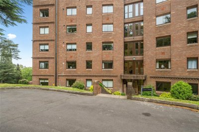 Property on Lythe Hill Park, GU27 3TD