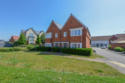 Property on Village Road, ME1 3FL