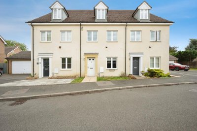 Property on Harewelle Way, MK43 7DY