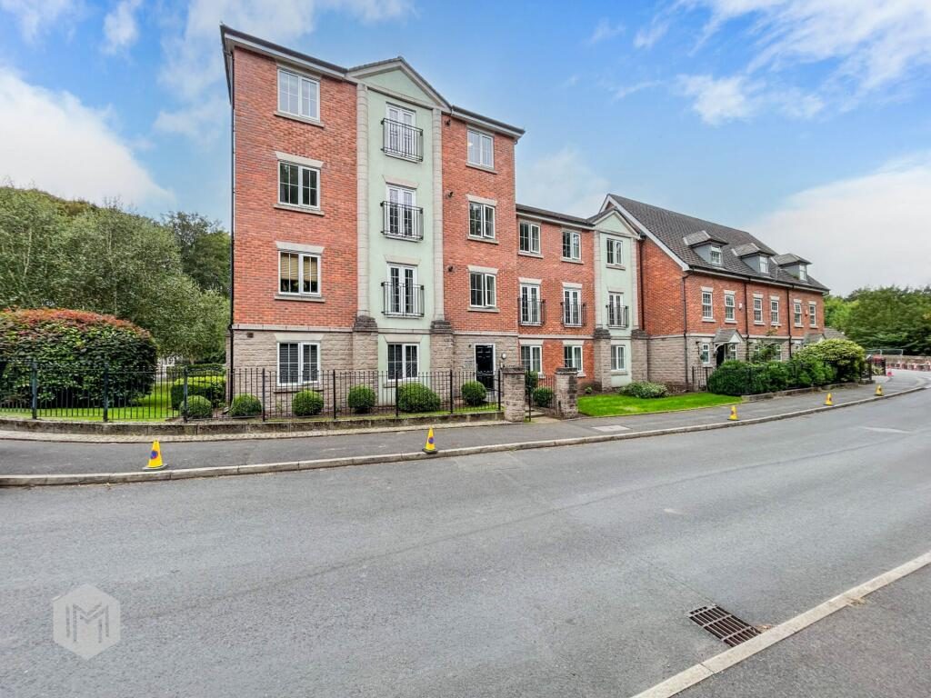 Property main image