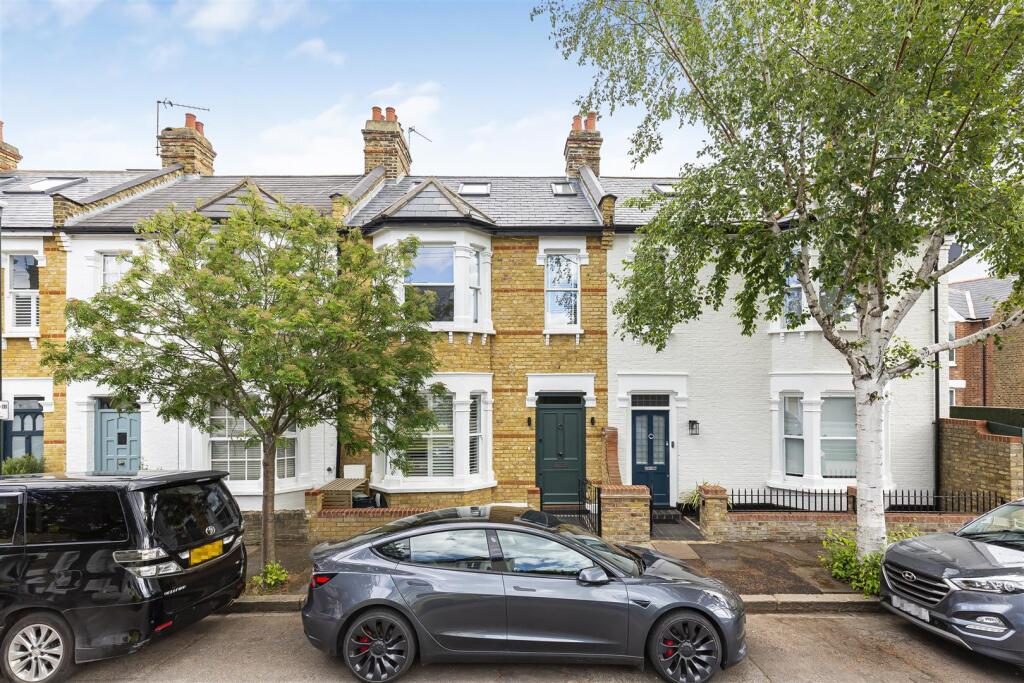 Property main image