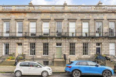 Property on Carlton Street, EH4 1NE