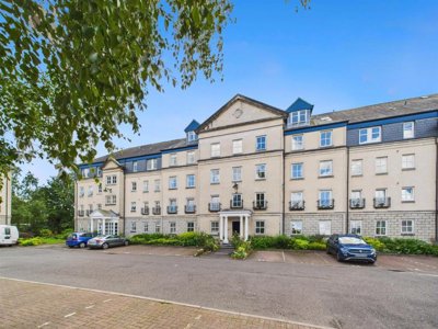 Property on South Inch Court, PH2 8BG