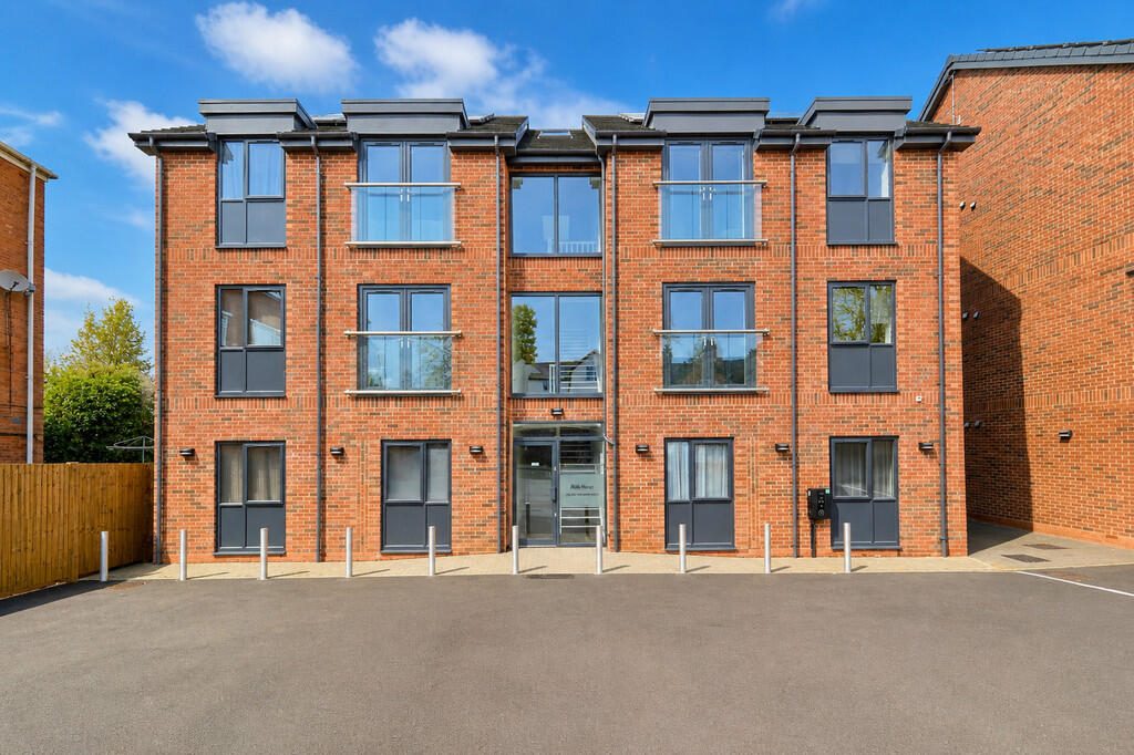 Property main image