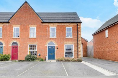 Property on Shipley Close, NG3 5TF