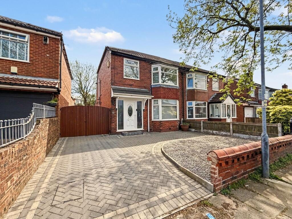 Property main image