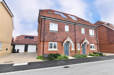 Property on Dunnock Close, SG3 6FR