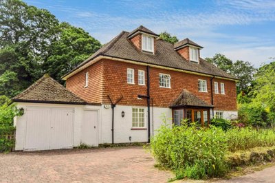 Property on TN13 3BA