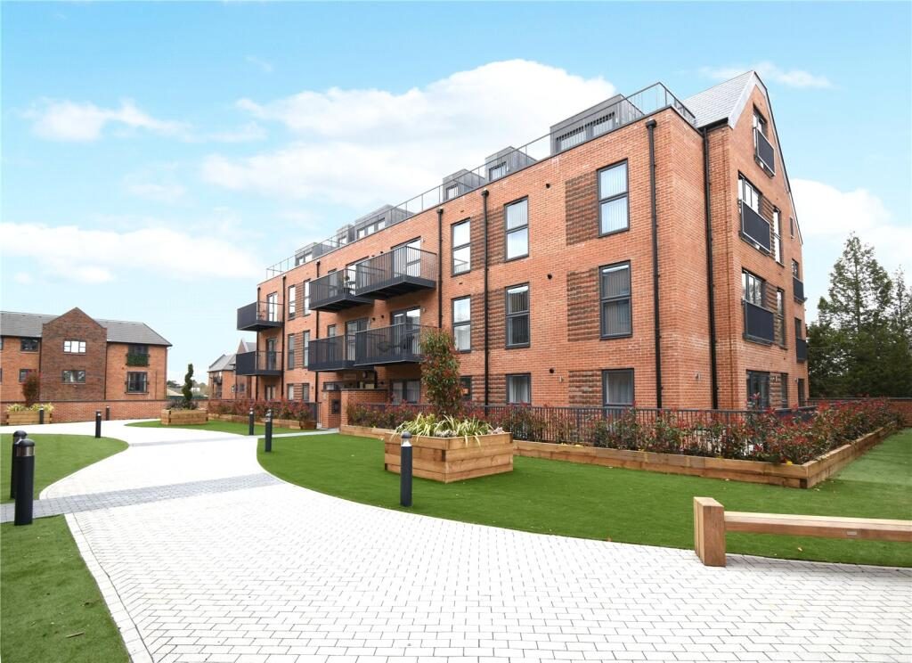Property main image