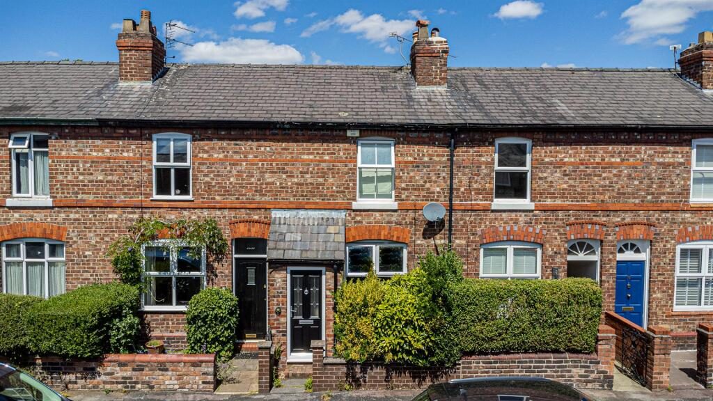 Property main image