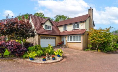 Property on Laurelhill Gardens, FK8 2PT