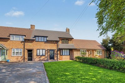 Property on Station Road, WA14 5SG