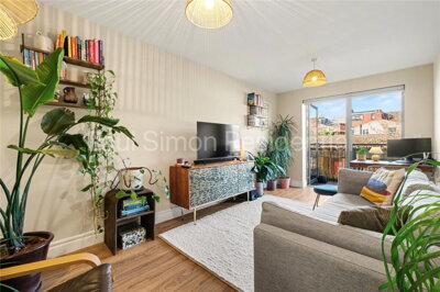 Property on Cornwall Road, N15 5AR