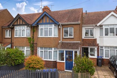Property on Pavilion Road, BN14 7EE