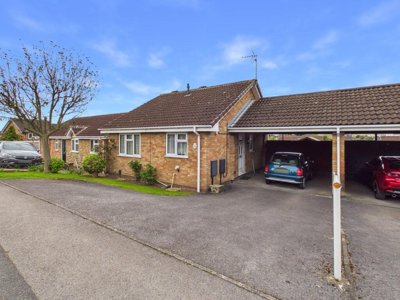 Property on Bishops Drive, DE21 2DR