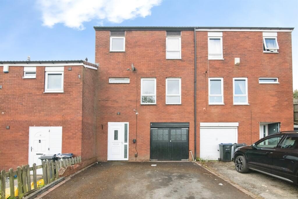 Terraced House