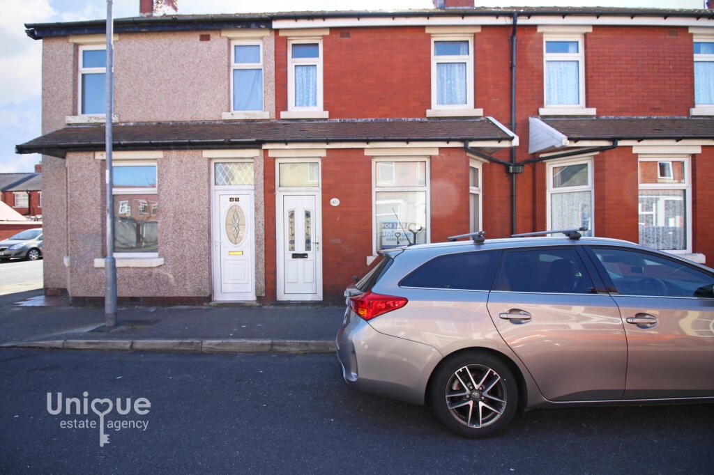 Terraced House