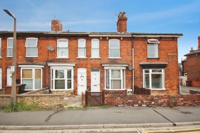Property on LN1 1TA