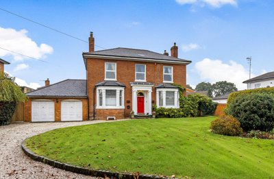 Property on Boughton Street, WR2 4HE