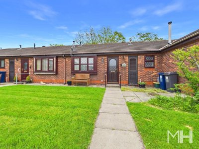 Property on Crownlee, PR1 0PA