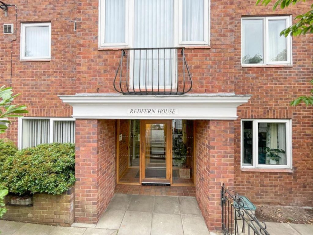 Property main image