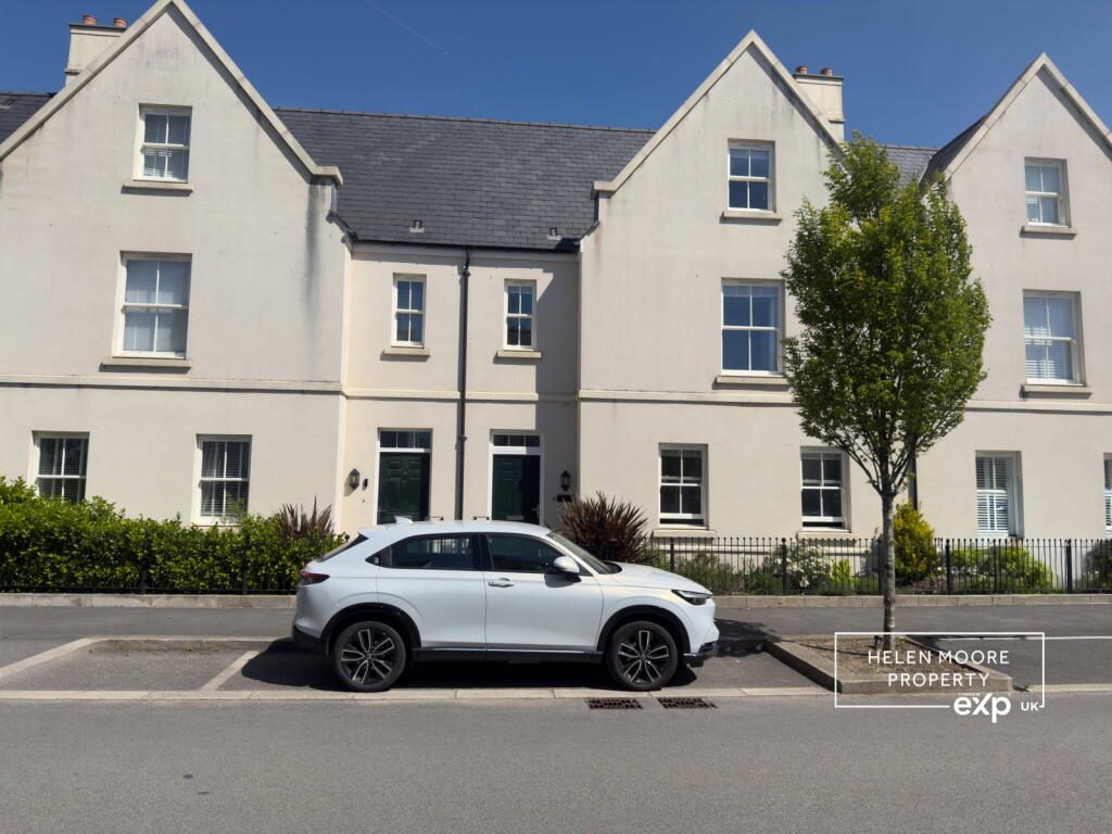 Property main image
