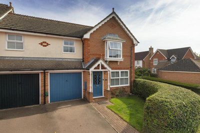 Property on Saxon Close, ME19 4SA