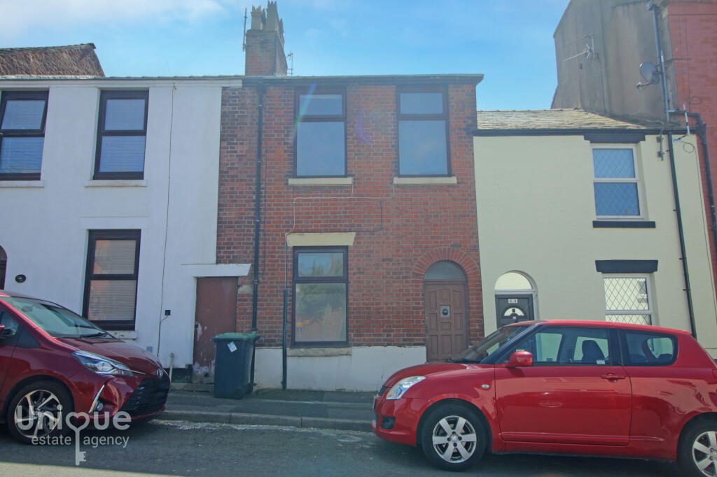 Terraced House