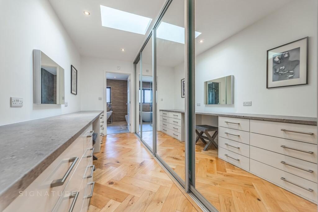 Thumbnail 15