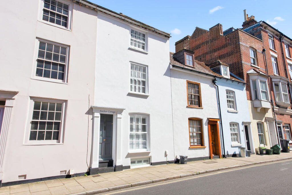 Terraced House