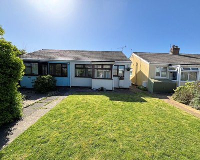 Property on Cantref, LL36 0BW