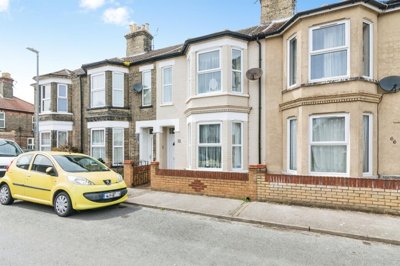 Property on Beaconsfield Road, NR33 0RJ