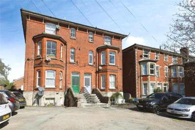 Property on Buckland Hill, ME16 0SB