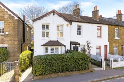 Property on Eden Road, E17 9JY
