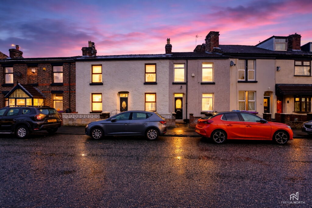 Terraced House