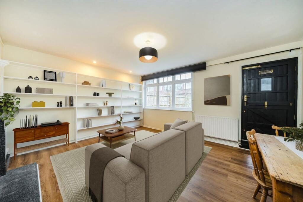 Terraced House