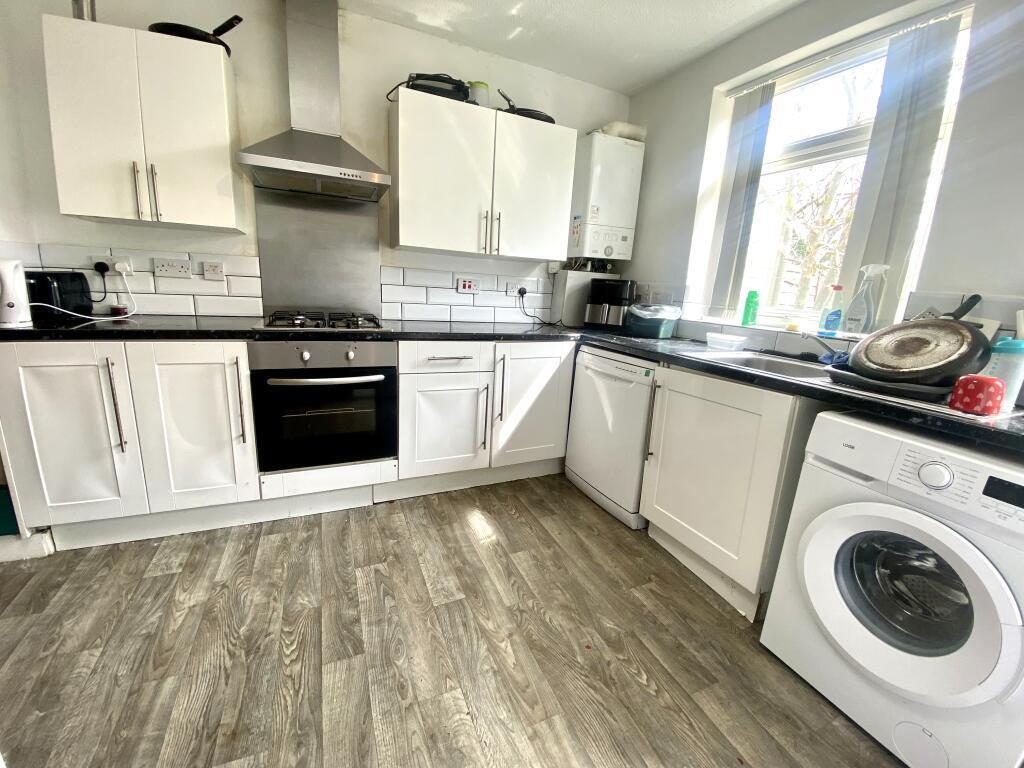 Terraced House